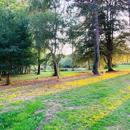 Gite Du Parc Du Moulin Du Pre Bavent エクステリア 写真